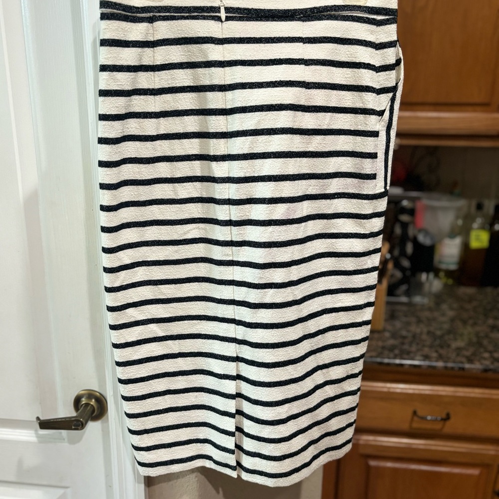 Eva Mendez Pencil Skirt Size 6. With Pockets!